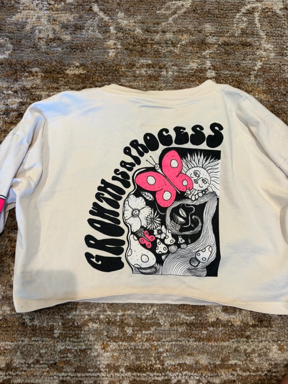 CHNGE Cream Long-Sleeve Henley with Pink Butterfly Sleeve Prints - Picture 4 of 6